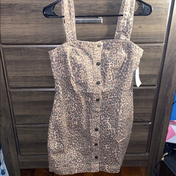 Jessica Simpson dress